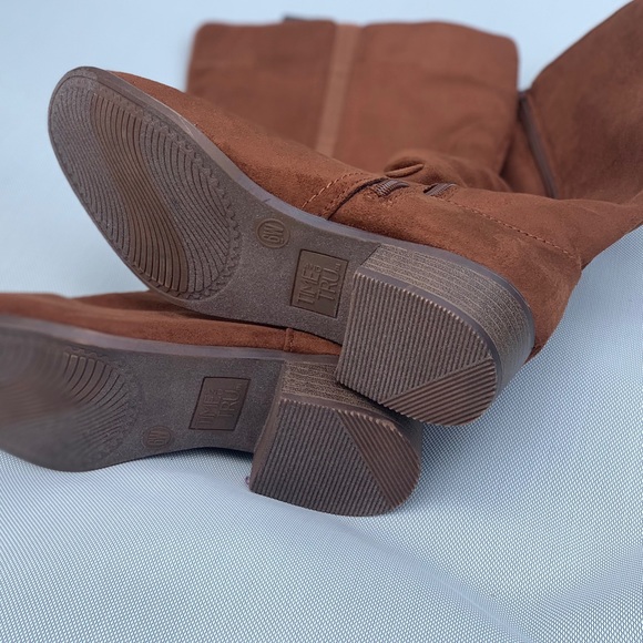 Time And Tru Tall Center Gore Women’s Brown Boot - Picture 6 of 10